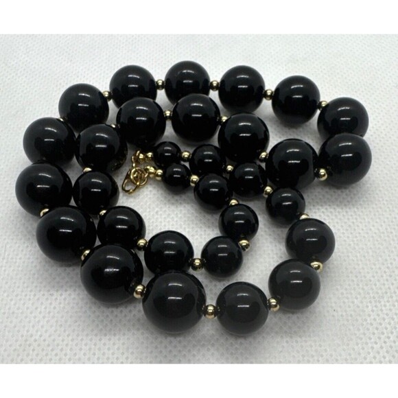 Vintage Monet Signed Graduated Round Black Plastic Beaded 19'' Necklace Retro - Picture 4 of 9